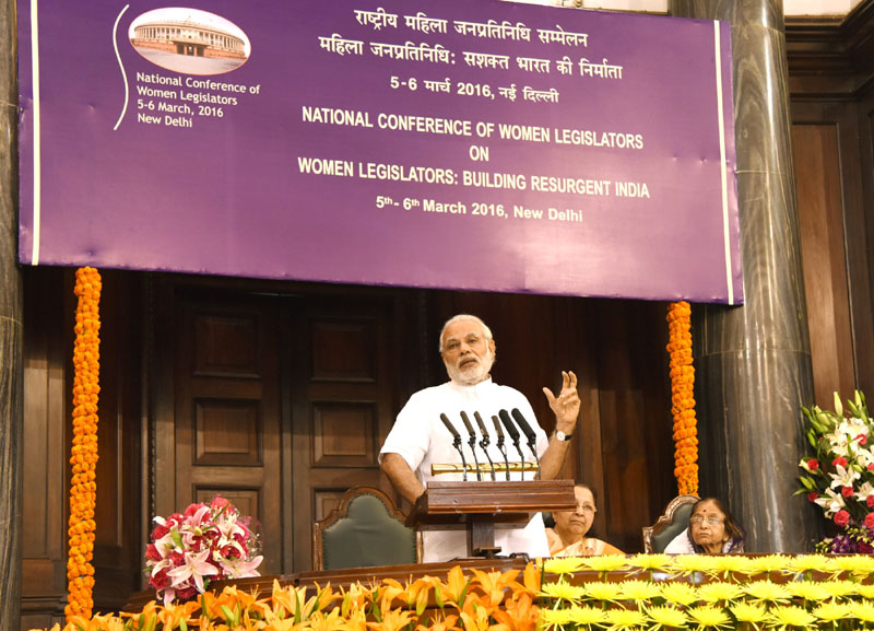 pmmodiaskswomenlegislatorstoadoptlatesttechnologies